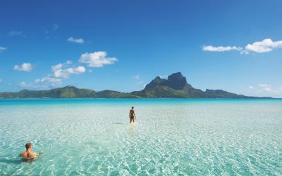 tahiti bora bora clear blue waters