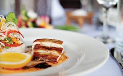 fiji mamanuca islands yasawa island resort and spa dining