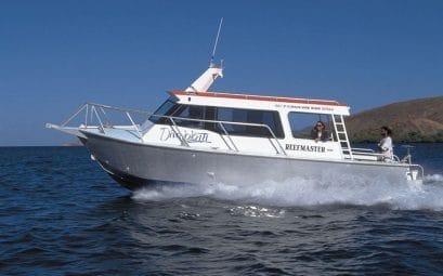 papua new guinea port moresby loloata island resort speedboat